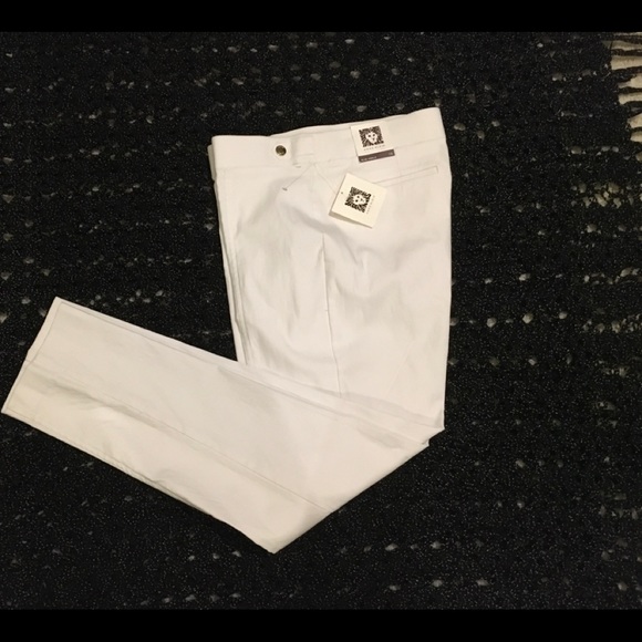 Anne Klein sz 10 white pants wide elastic waist.  New, never worn. - Picture 2 of 10